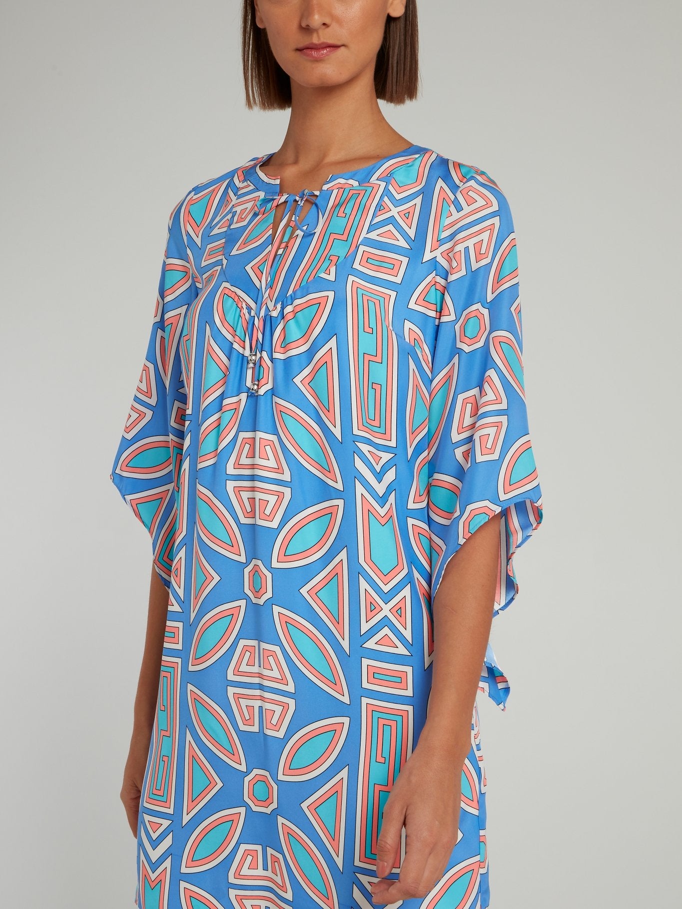 Синее шелковое платье-мини с рукавами до локтя