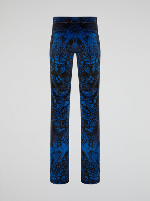 Step out in style with these statement Blue Printed Skinny Trousers from Roberto Cavalli, designed to turn heads wherever you go. The intricate print adds a touch of sophistication to any outfit, while the form-fitting silhouette hugs your curves in all the right places. Elevate your wardrobe with these must-have trousers that exude luxury and high-fashion flair.