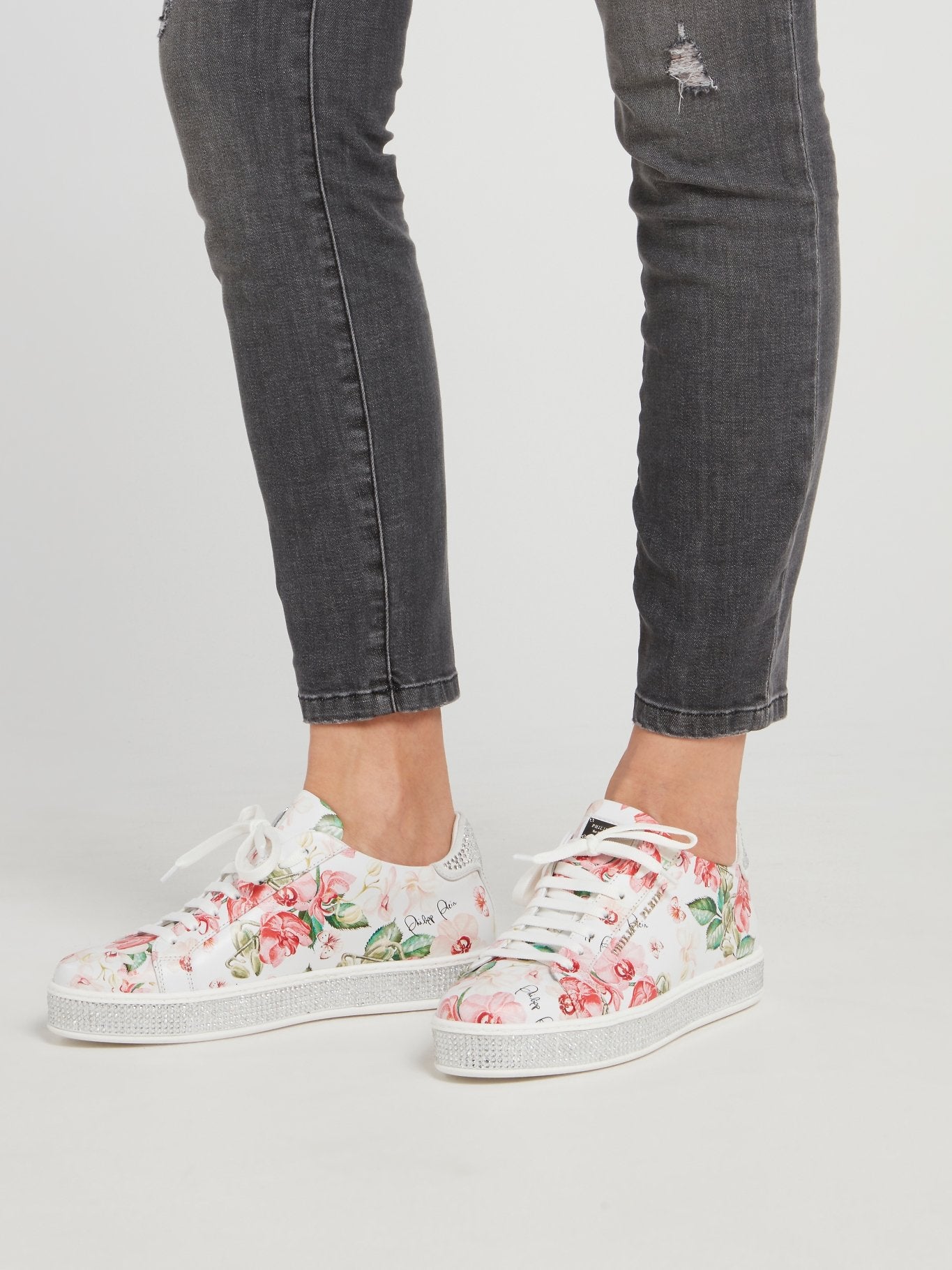 Studded Floral Low Top Lace Up Sneakers