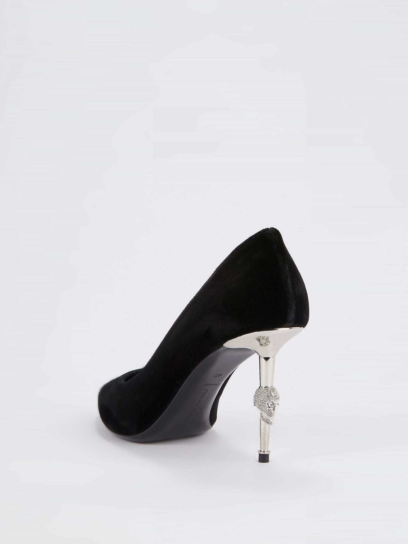 Black Decollete Skull Suede Pumps