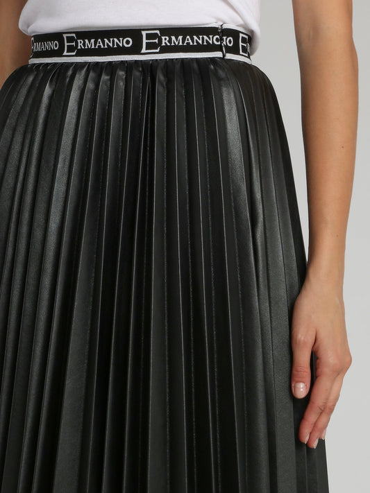 Black Lace Detail Accordion Skirt